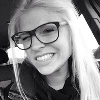 Rebecca Lang Photo 25