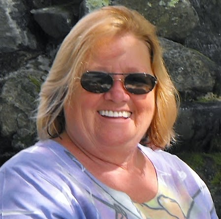 Teresa Bryant Photo 37