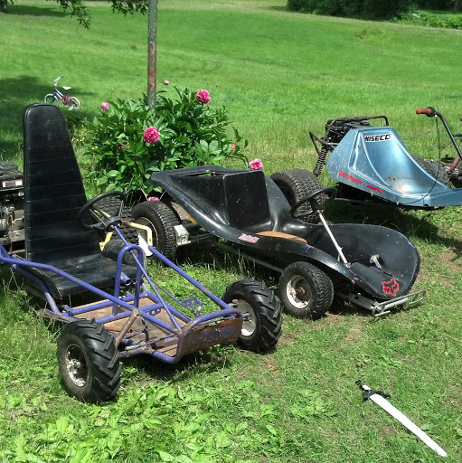 Adam Button Photo 17