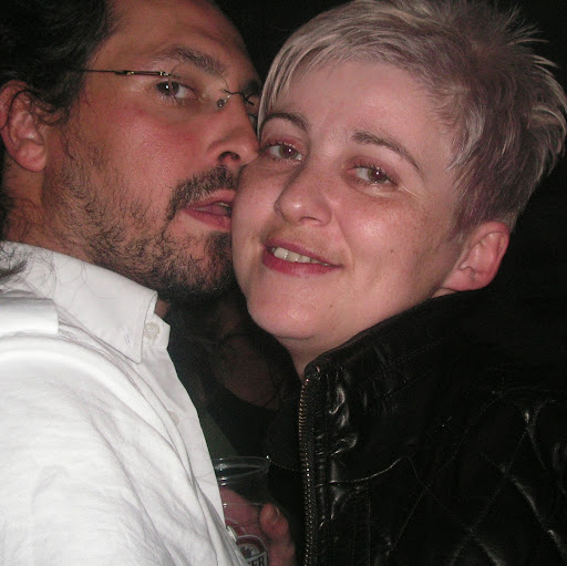Sandra Schwarz Photo 9