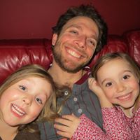 Phillip Gray Photo 30