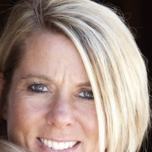 Lisa Mansfield Photo 18