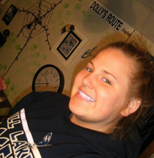 Erika Thomas Photo 42