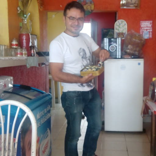 Ubaldo Rodriguez Photo 22