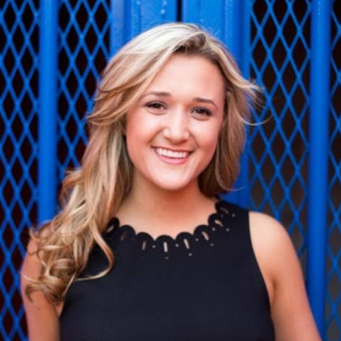 Rachel Andrews Photo 20