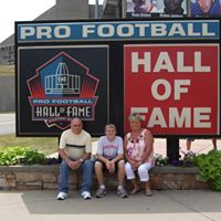 Carol Isaacson Photo 14