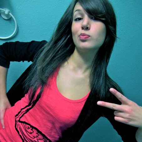 Sarah Rutherford Photo 11