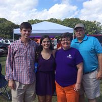 Aaron Mayes Photo 14