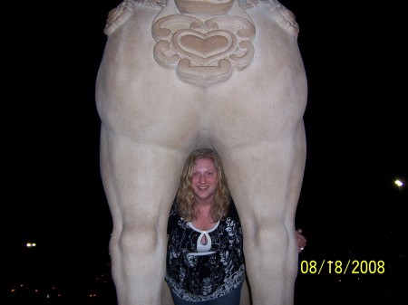 April Stevens Photo 20