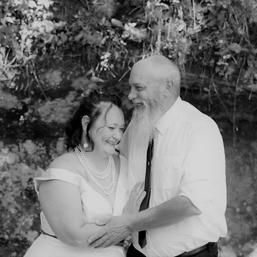Lori Greene Photo 30