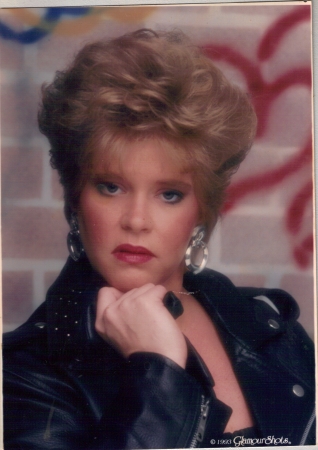 Elizabeth Wilkins Photo 28
