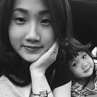 Vivian Bui Photo 23