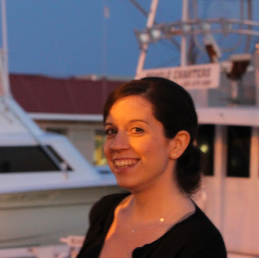 Kristina Hall Photo 19