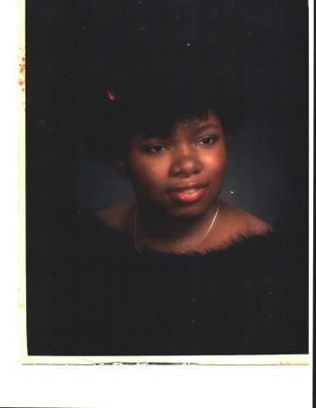 Julie Griffin Photo 13