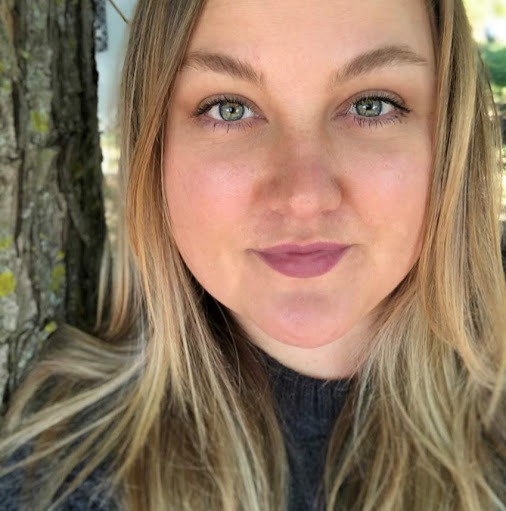 Julie Wilkinson Photo 17