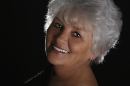 Joanna Smith Photo 39