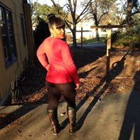 Stephanie Randolph Photo 38