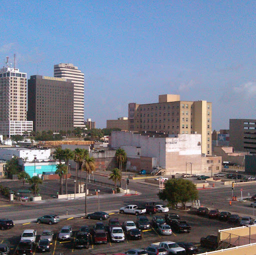 Kimberly Hines Photo 32