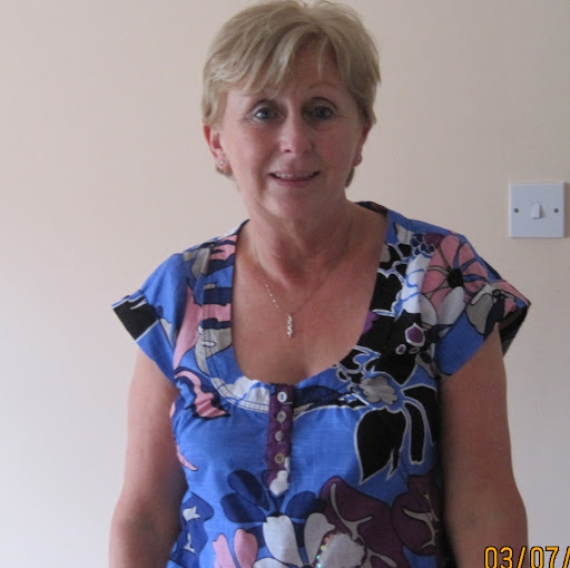 Kathleen Marshall Photo 36