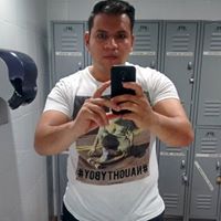 Victor Reveles Photo 11