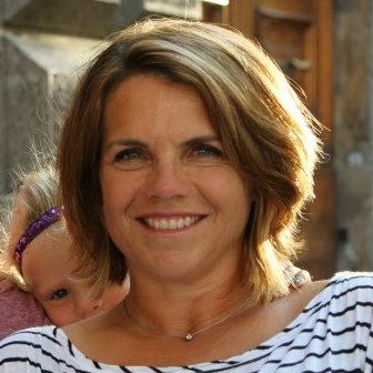 Wendy Riggs Photo 29