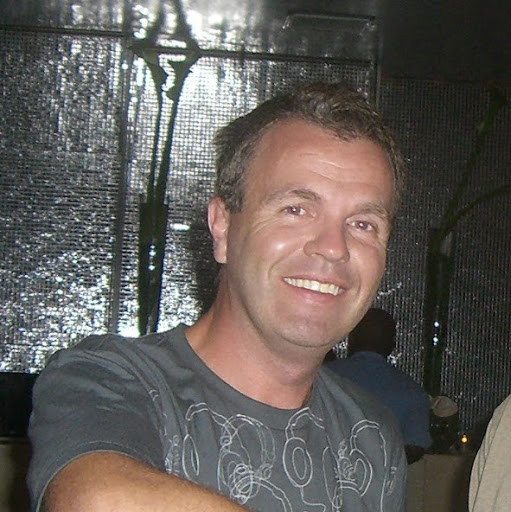 Chris James Photo 15