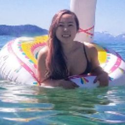 Jennifer Yang Photo 31