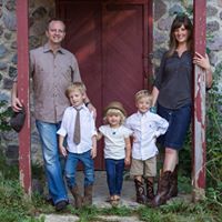 Christina Lowery Photo 37