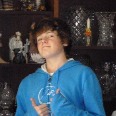 Nathaniel Wells Photo 17