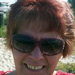 Lori Dorman Photo 27