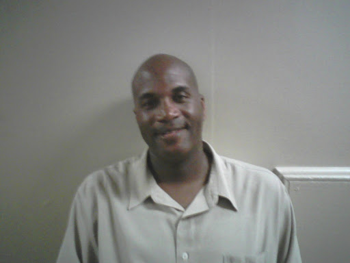 Kevin Brooks Photo 35