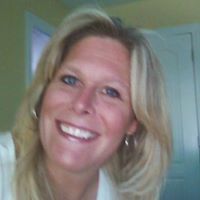 Anne Donahue Photo 38