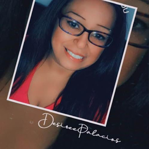 Desiree Martinez Photo 8