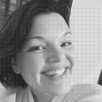 Amber Williamson Photo 32
