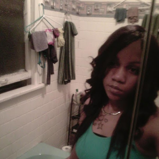 Tracey Sanders Photo 18