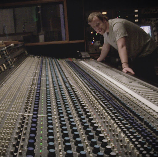 Neil Hampton Photo 24