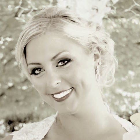 Heather Snyder Photo 25