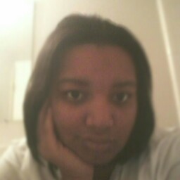 Stephanie Maddox Photo 16