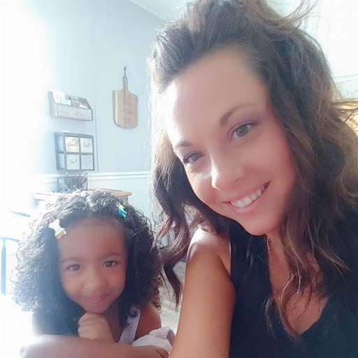 Michelle Emerick Photo 7