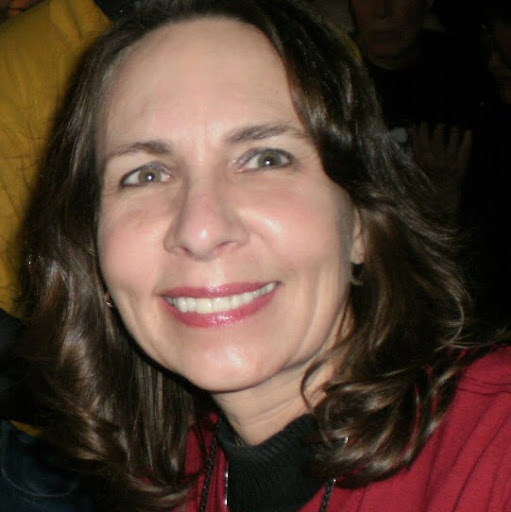 Connie Mueller Photo 15