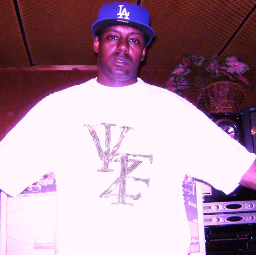 Curtis Harper Photo 27