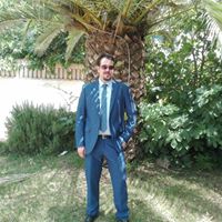 Daniel Sanchez Photo 33