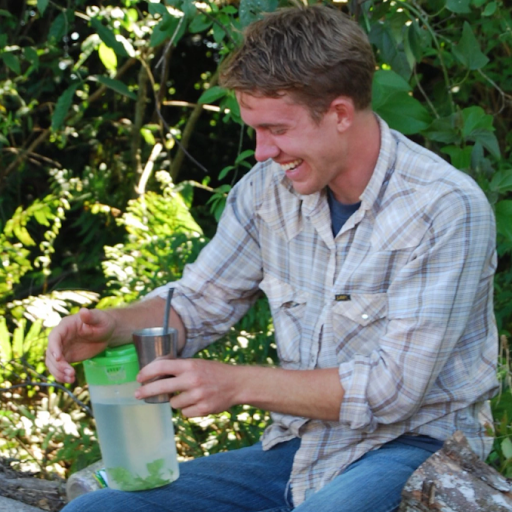 Charlie Howe Photo 38