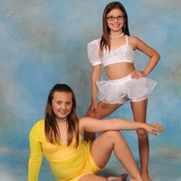 Stephanie Dougherty Photo 35