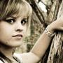 Holly Tucker Photo 26