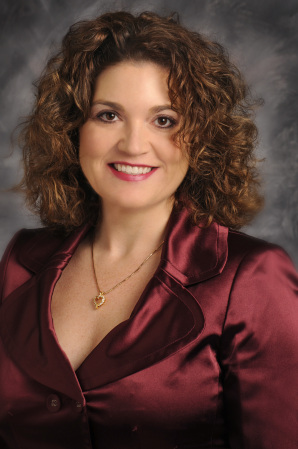 Julie Norman Photo 23