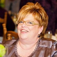 Jane Stevenson Photo 16