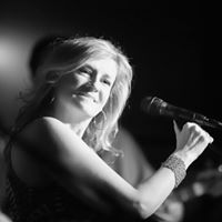 Angela Propst Photo 15