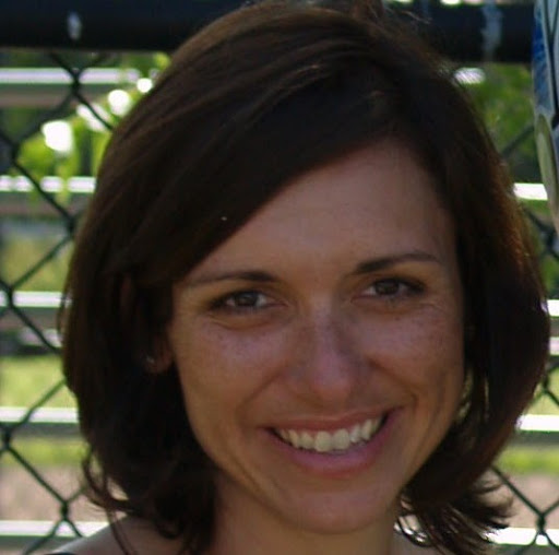 Angela Taylor Photo 20
