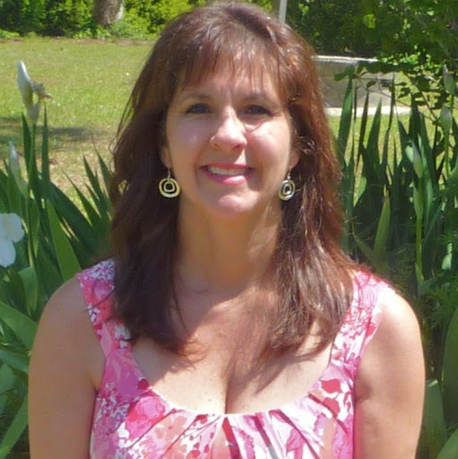 Theresa Walker Photo 38